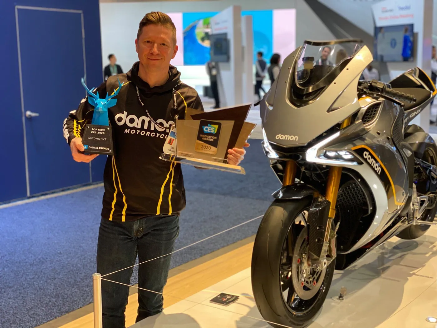 Damon with its CES Innovation Award